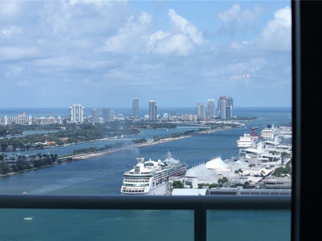 Apartment for sale  Unit #3803 - photo 5962990