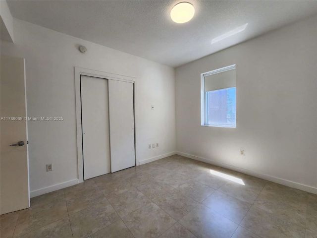 Apartment for sale  Unit #2007 - photo 5912742