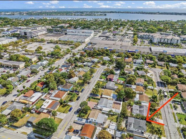 Home for sale at 621 Hudson Rd - photo 5865236