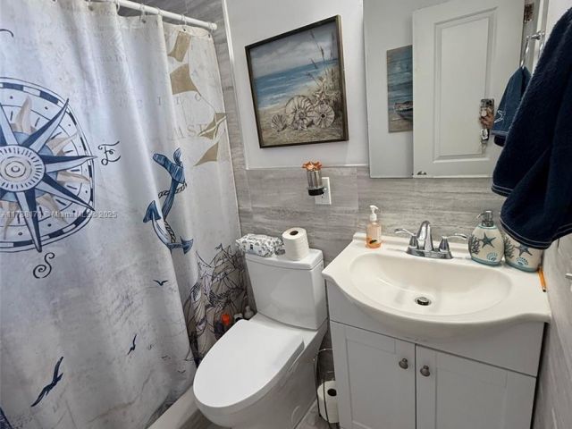 Home for sale at 3434 NW 101st St - photo 5886440