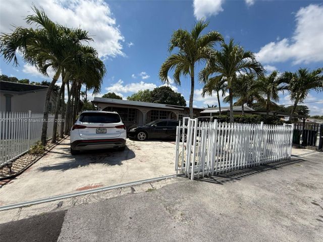 Home for sale at 3434 NW 101st St - photo 5886450