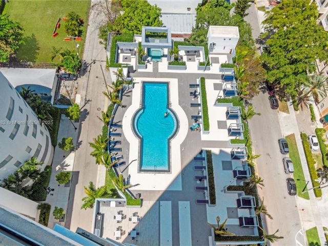 Apartment for sale  Unit #1807 - photo 5954425