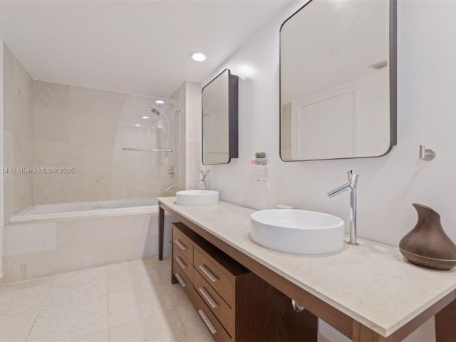 Apartment for sale  Unit #3509 - photo 5914868