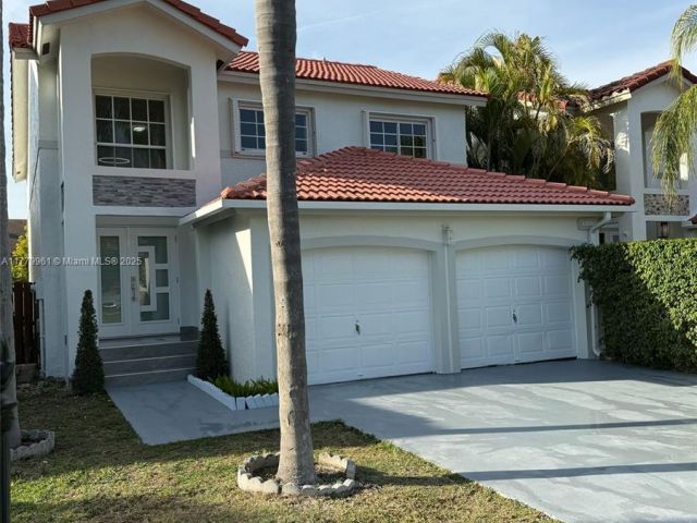 Home for sale at 13911 SW 100th Ln - photo 5959800