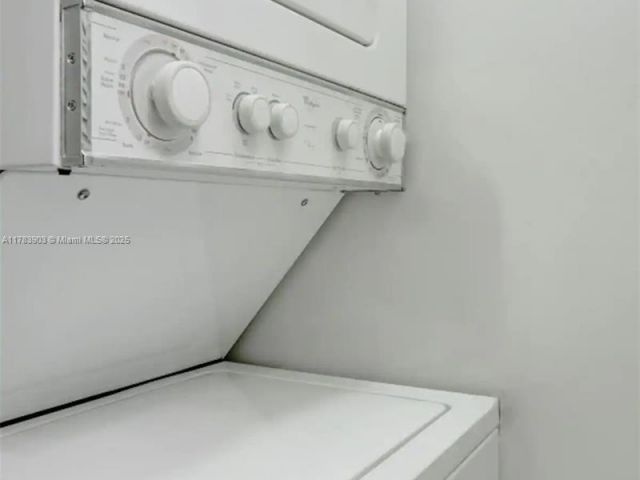 Apartment for sale  Unit #1404 - photo 5913922