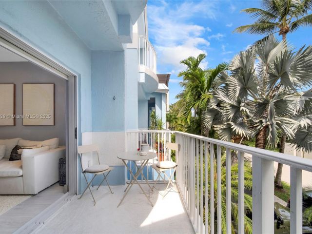 Home for sale at 381 Franklin St - photo 5875136