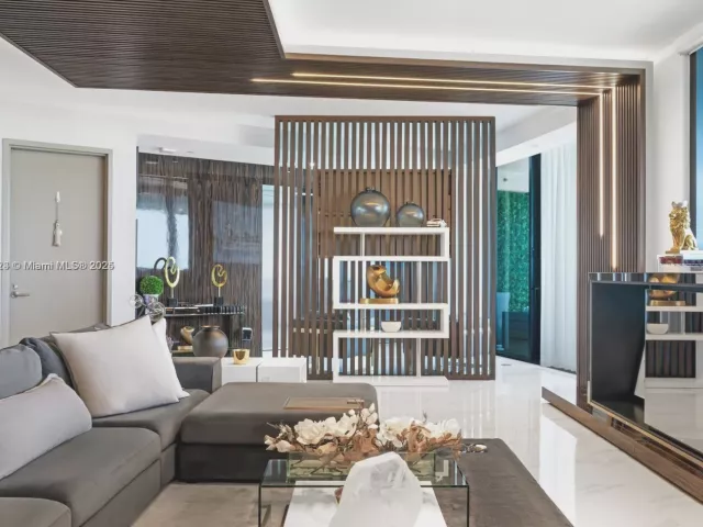 Apartment for sale  Unit #701 - photo 5957266