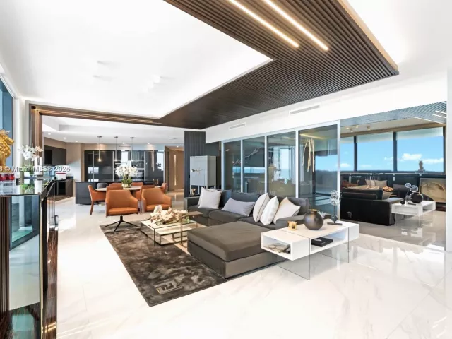 Apartment for sale  Unit #701 - photo 5957268