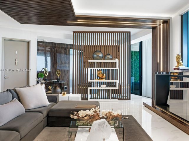 Apartment for sale  Unit #701 - photo 5957266