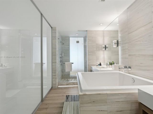 Apartment for sale  Unit #336 - photo 5914981