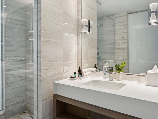 Apartment for sale  Unit #336 - photo 5914985