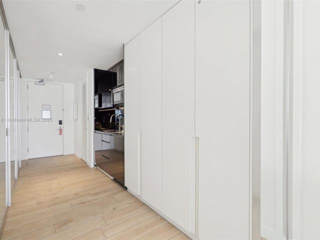 Apartment for sale  Unit #336 - photo 5914989