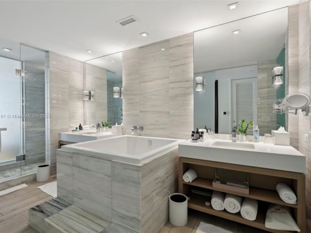 Apartment for sale  Unit #336 - photo 5914991