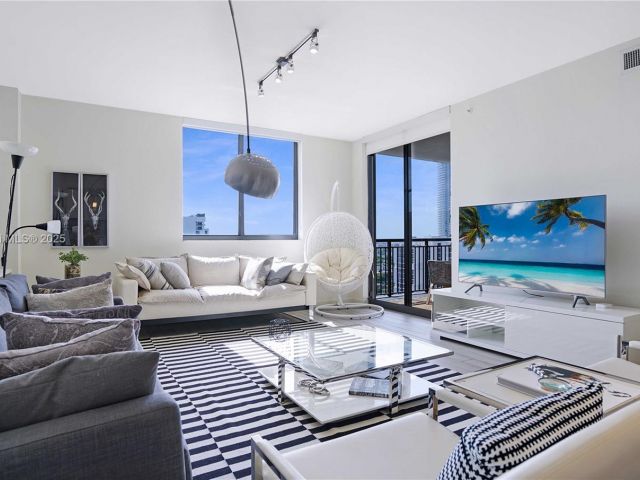 Apartment for sale  Unit #2313 - photo 5974466