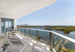 Apartment #1902 at Marina Palms