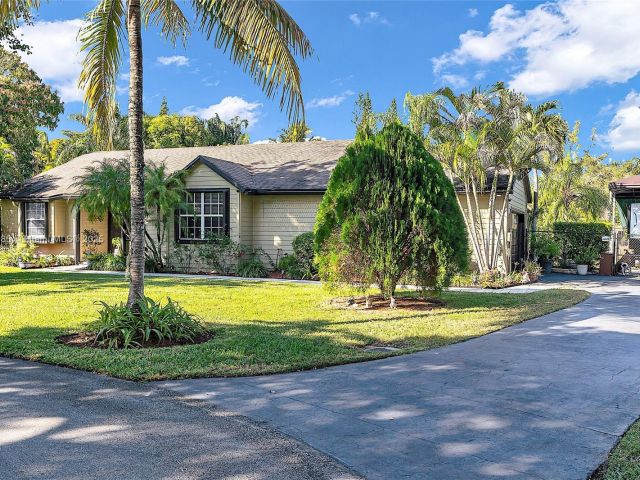 Home for sale at 15031 SW 154th Ter - photo 6243413