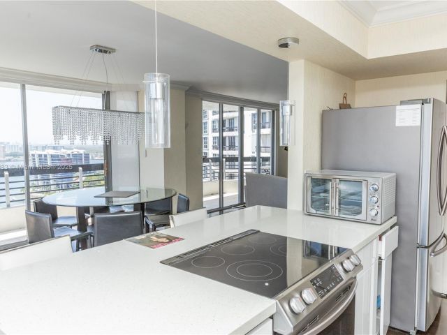 Apartment for sale  Unit #2910 - photo 5973919