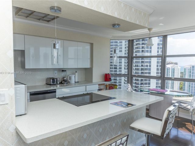 Apartment for sale  Unit #2910 - photo 5973923