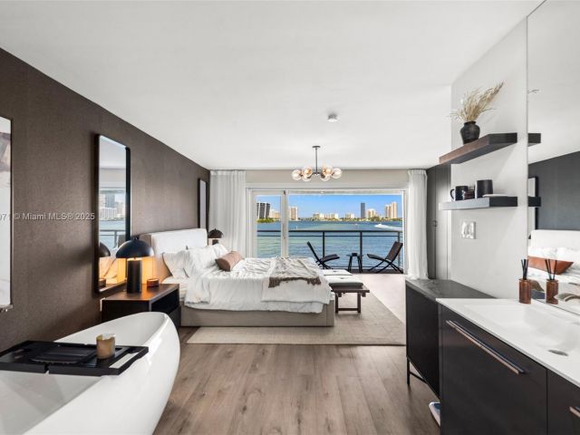 Home for sale at 3927 NE 171st St C - photo 5857468