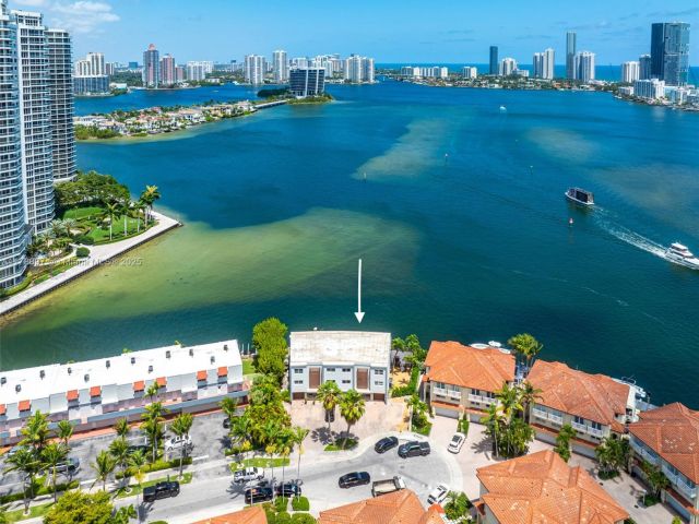 Home for sale at 3927 NE 171st St C - photo 5857484