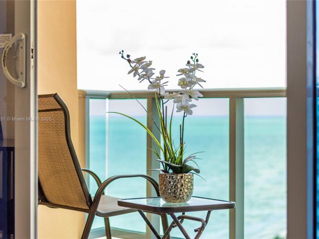 Apartment for sale  Unit #1617 - photo 5920787