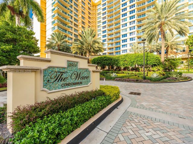 Apartment for sale  Unit #1617 - photo 5920791