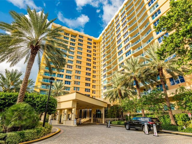 Apartment for sale  Unit #1617 - photo 5920792