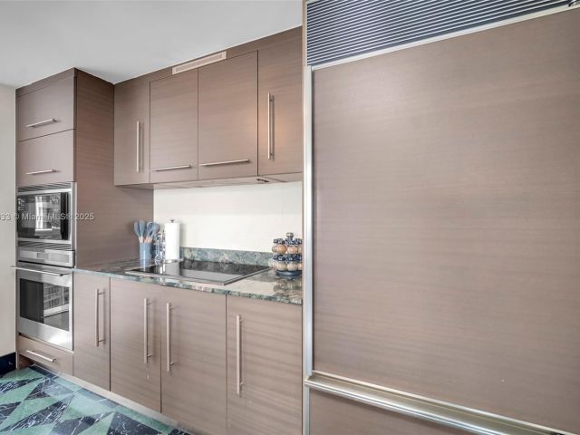 Apartment for sale  Unit #2508 - photo 5915088