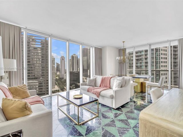 Apartment for sale  Unit #2508 - photo 5915092