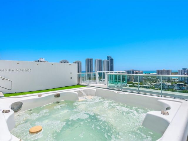 Apartment for sale  Unit # - photo 5873875