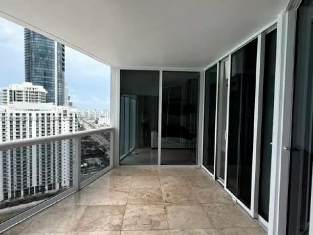 Apartment for rent  Unit #2804 - photo 5898945