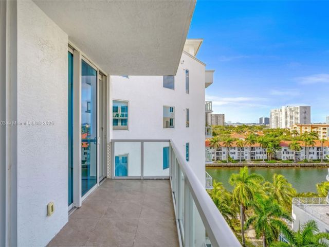 Apartment for sale  Unit #606 - photo 5965639