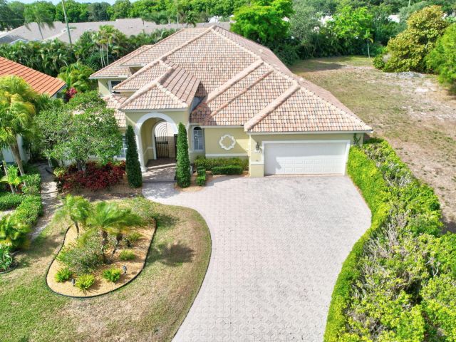 Home for sale at 9152 Long Lake Palm Drive - photo 6394093