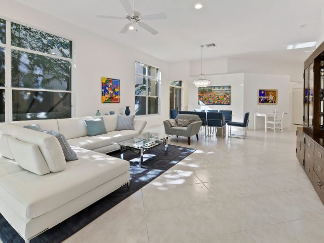 Home for rent at 6606 NW 23rd Terrace - photo 5943033