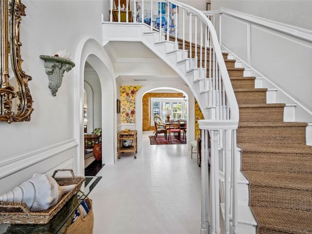 Home for sale at 525 Coral Way - photo 5934864