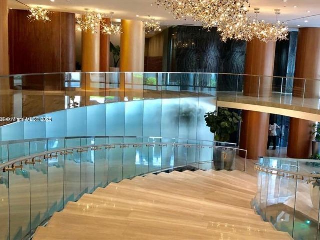 Apartment for sale  Unit #4905 - photo 5900027