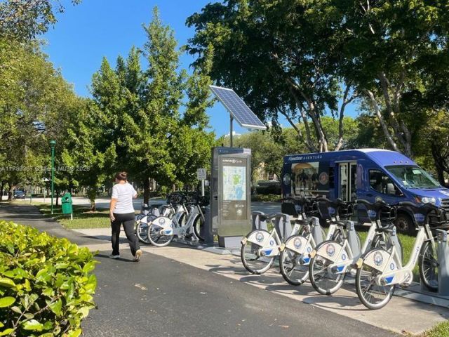 Apartment for sale  Unit #405 - photo 5909097