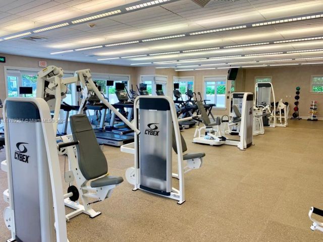 Apartment for sale  Unit #405 - photo 5909105