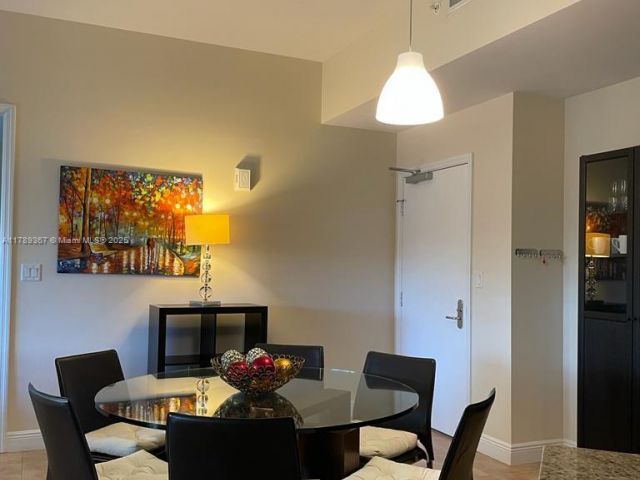 Apartment for sale  Unit #405 - photo 5909114