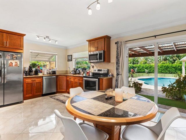 Home for sale at 1650 NE 3rd Avenue - photo 5878975