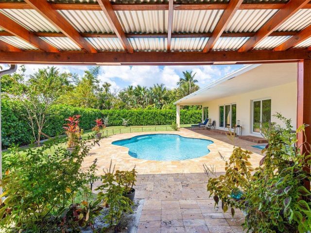 Home for sale at 1650 NE 3rd Avenue - photo 5878981