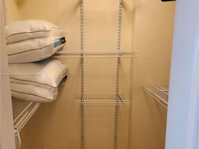 Apartment for rent  Unit #1108 - photo 5920324