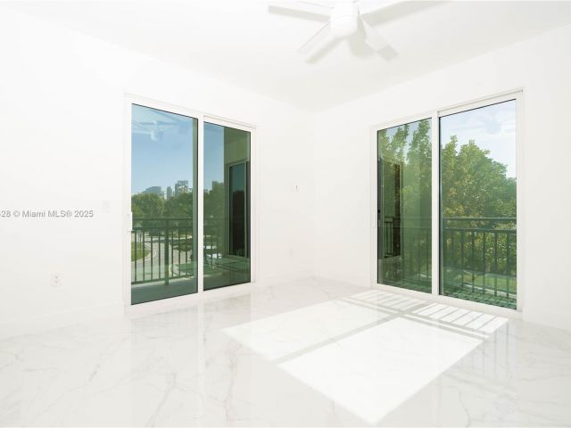 Home for sale at 900 SW 24th Rd - photo 5931017