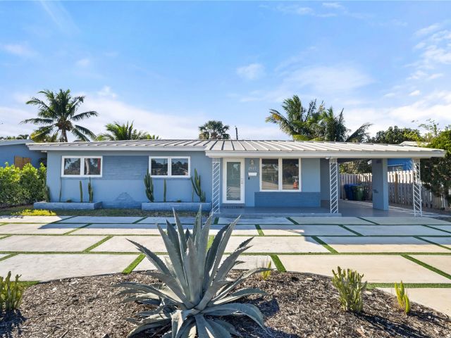 Home for sale at 2917 NW 9th Ave - photo 5995852