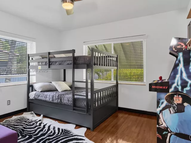 3-bedroom home for rent in Biscayne Park - 660 NE 121st St 660 - MondialRealty