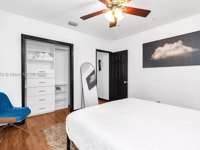 3-bedroom home for rent in Biscayne Park - 660 NE 121st St 660 - MondialRealty