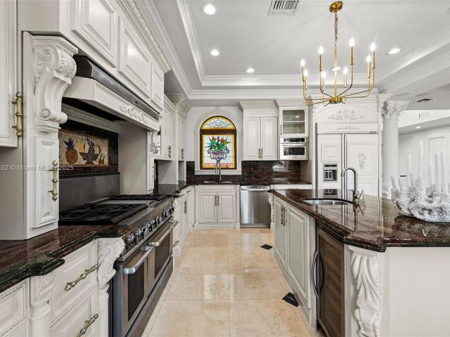 Home for sale at 270 Atlantic Ave - photo 5958593