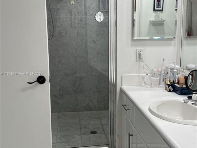 Apartment for sale  Unit #338 - photo 5993680