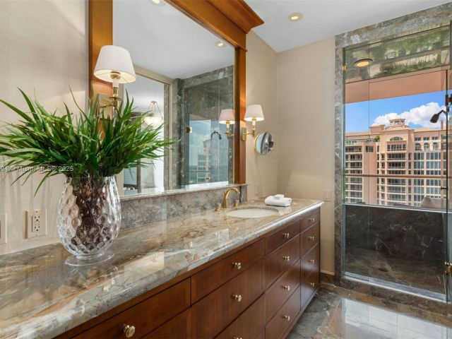 Apartment for sale  Unit #16K - photo 5919074