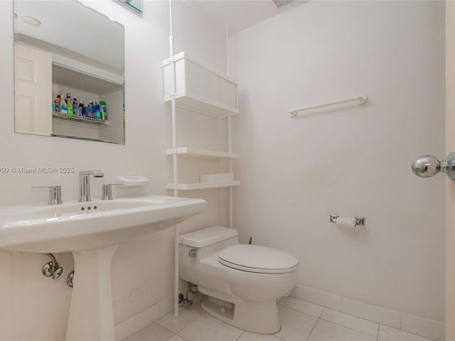 Apartment for sale  Unit #LPH14 - photo 5906072